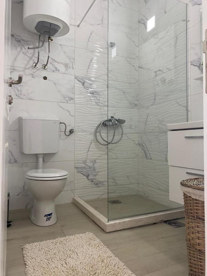 Rasi Luxury Apartments Ulcinj Ngoại thất bức ảnh