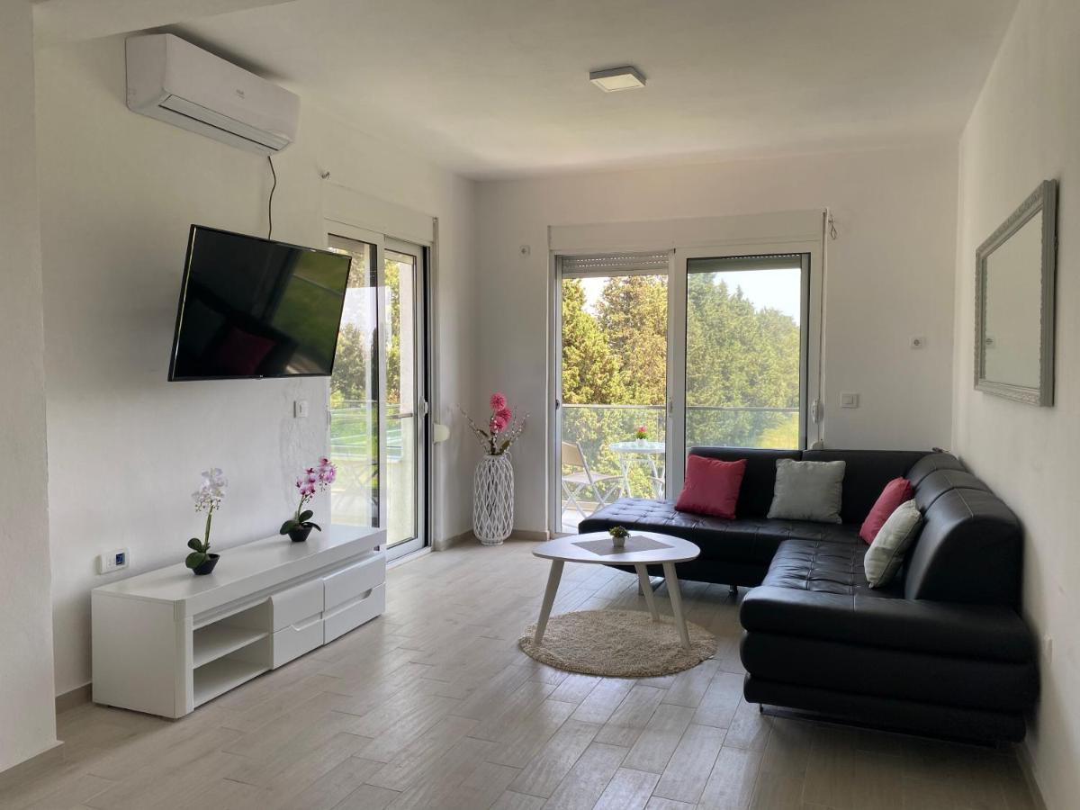 Rasi Luxury Apartments Ulcinj Ngoại thất bức ảnh