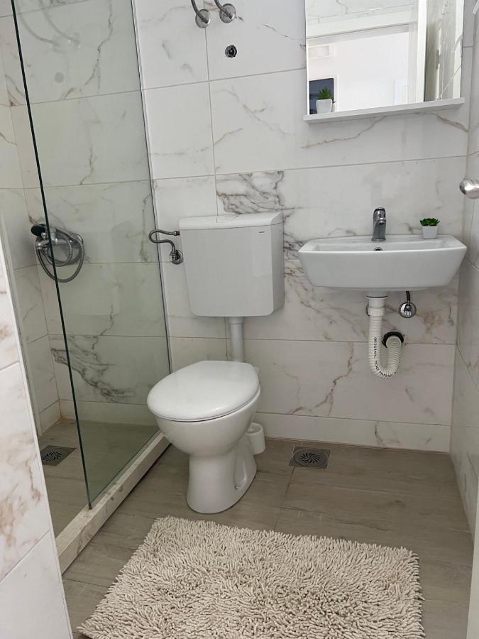 Rasi Luxury Apartments Ulcinj Ngoại thất bức ảnh